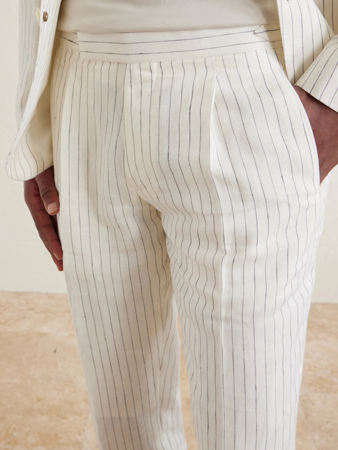 Mr P. - Tapered Pleated Pinstriped Linen Suit Trousers