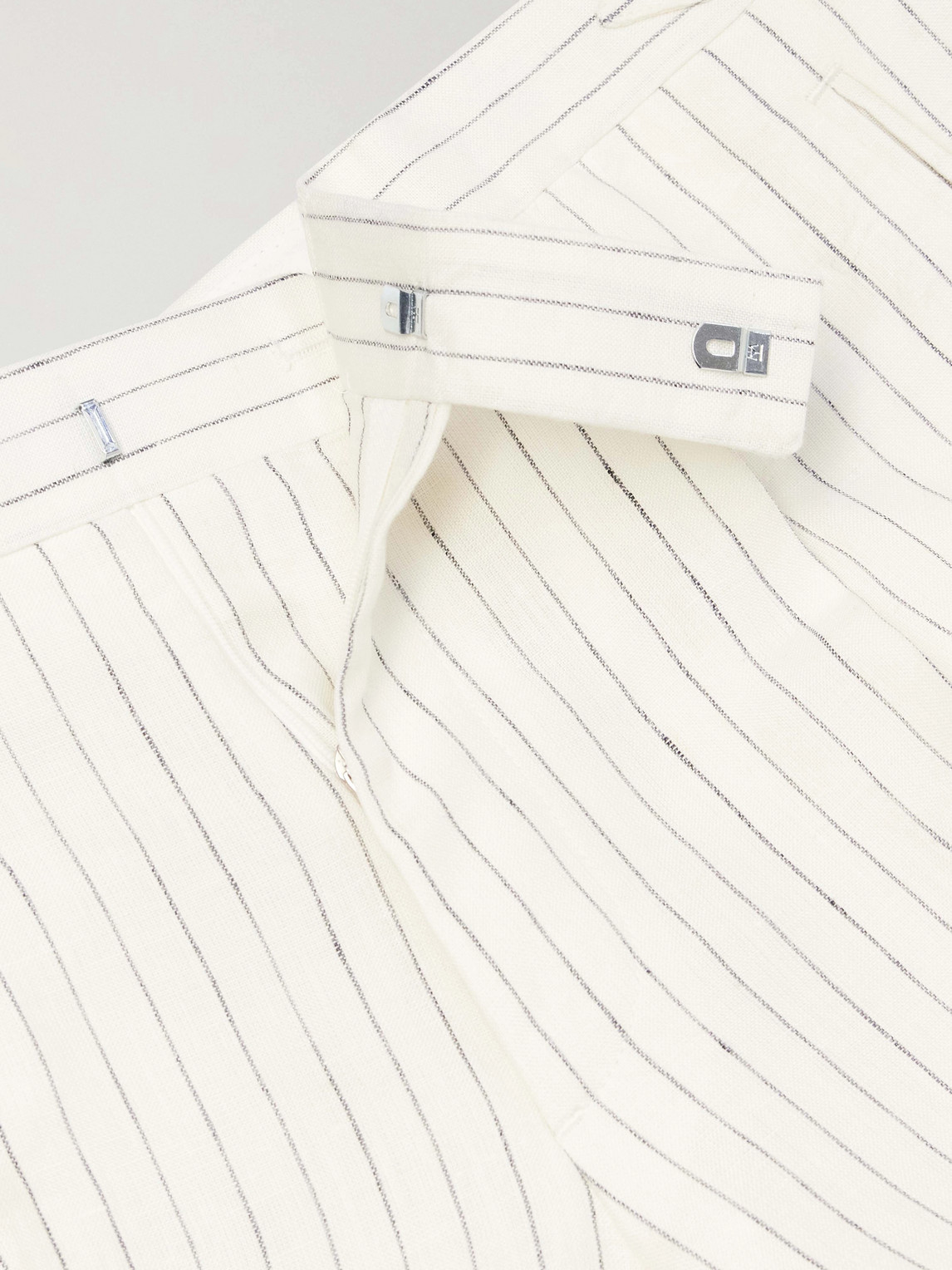Mr P. - Tapered Pleated Pinstriped Linen Suit Trousers