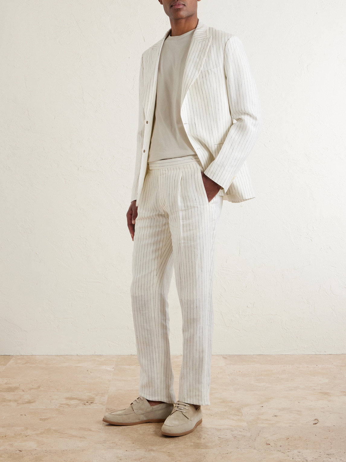 Mr P. - Tapered Pleated Pinstriped Linen Suit Trousers