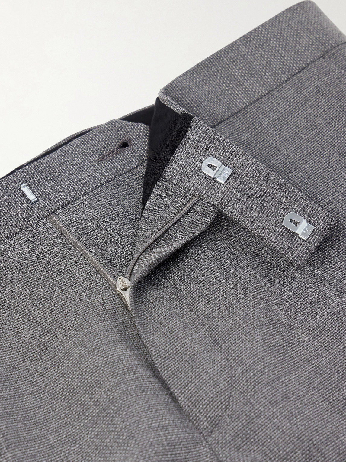 Mr P. - Slim-Fit