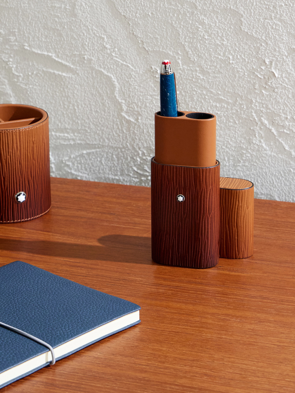 2-Pen Texured-Leather Pouch — 2