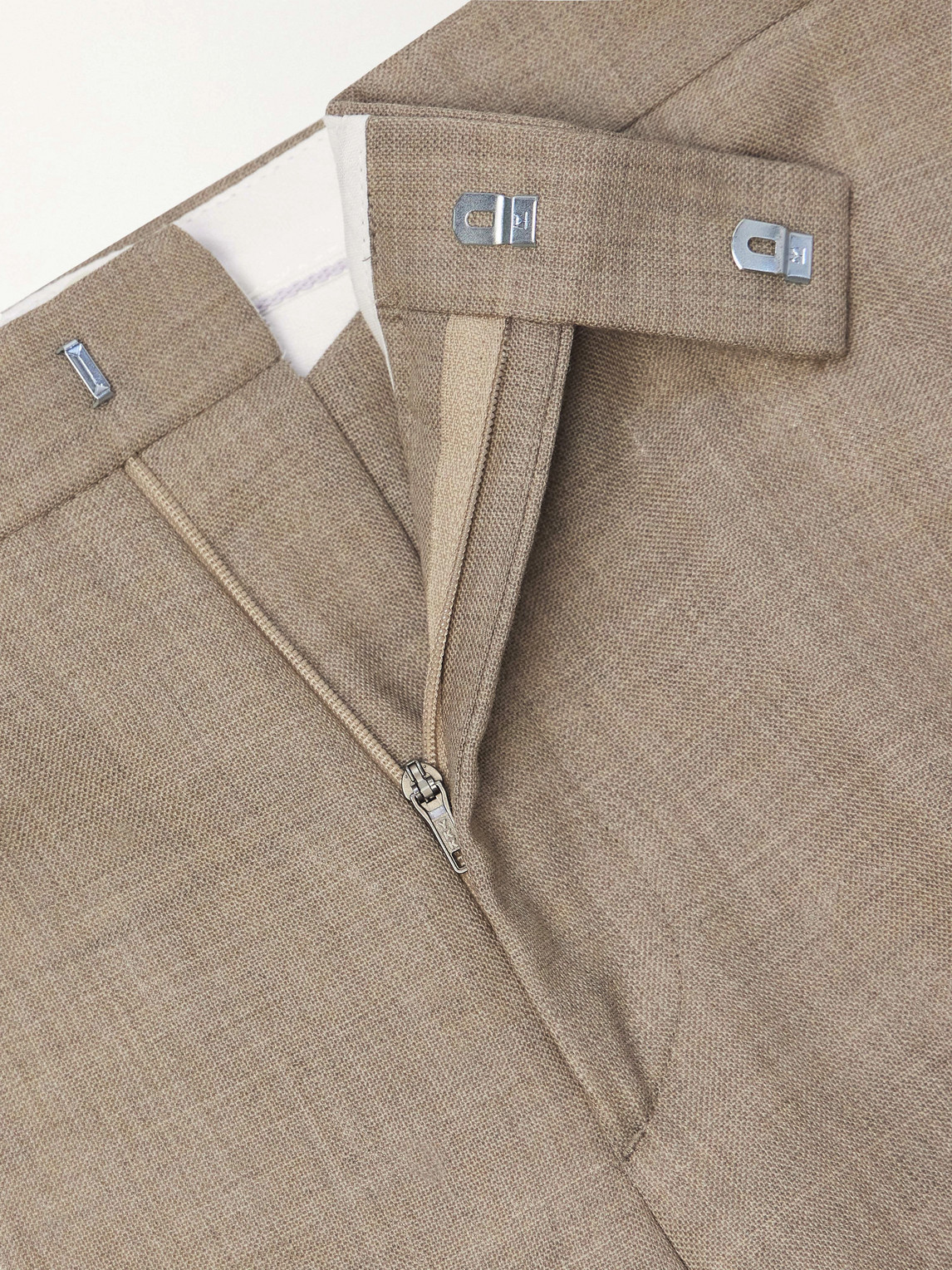 Ludbrook Slim-Fit