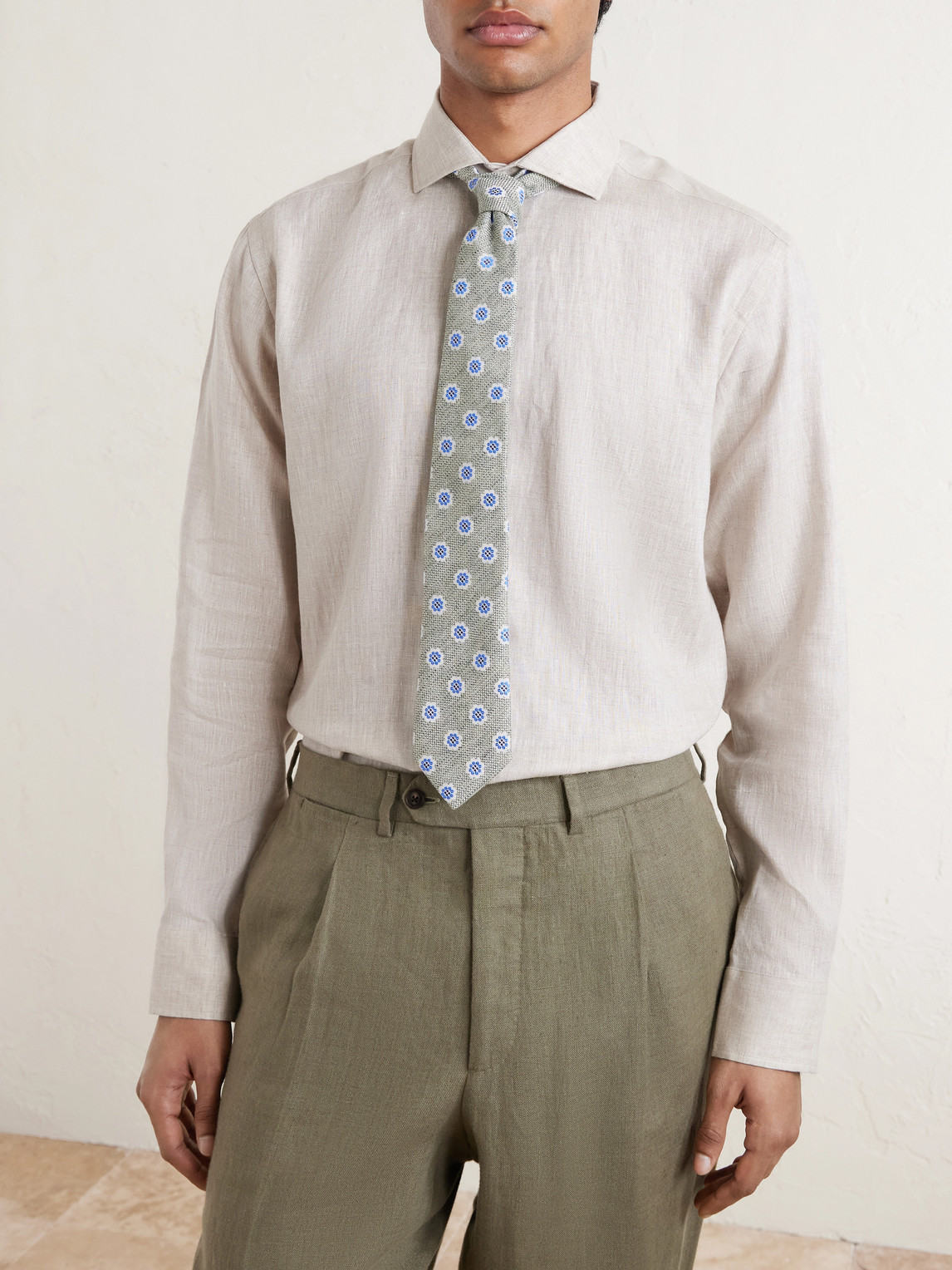 Bridford Cutaway-Collar Linen Shirt