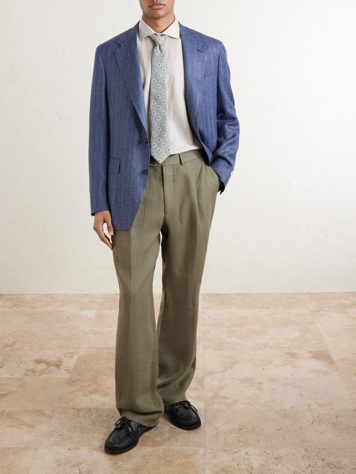 Bridford Cutaway-Collar Linen Shirt