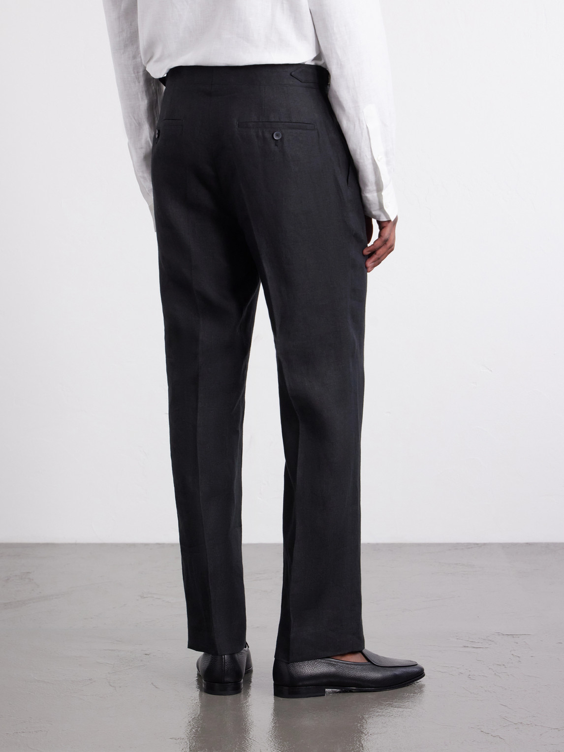  Mr P. - Straight-leg Pleated Linen Trousers - Men - Black - 28 