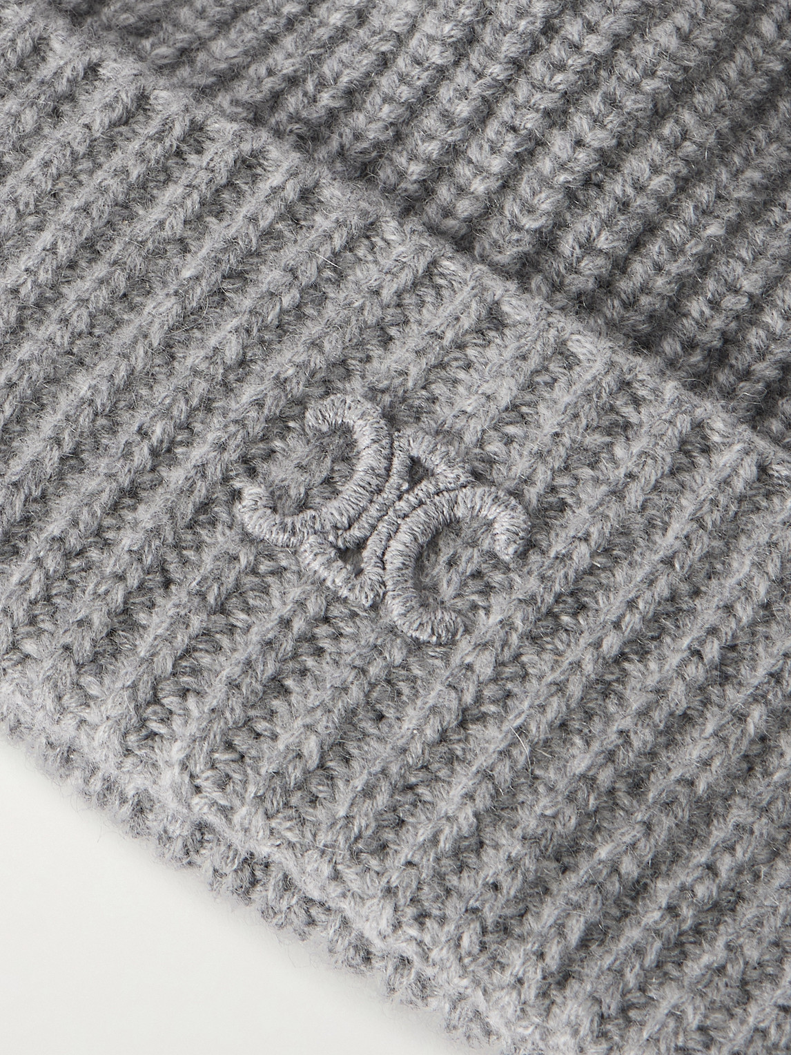 Celine Logo-embroidered Ribbed Cashmere Beanie In Gray