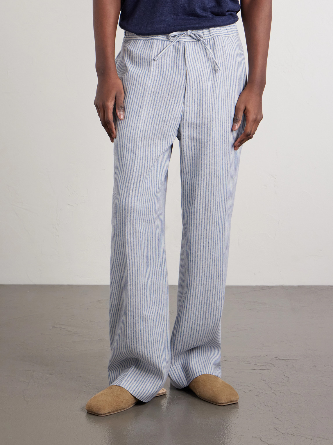  Officine Générale - Nilson Straight-leg Striped Linen And Cotton-blend Trousers - Men - Blue - It 54 