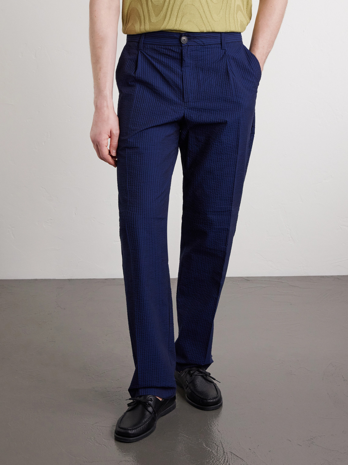 https://www.mrporter.com/variants/images/46376663163010545/fr/w1000.jpg