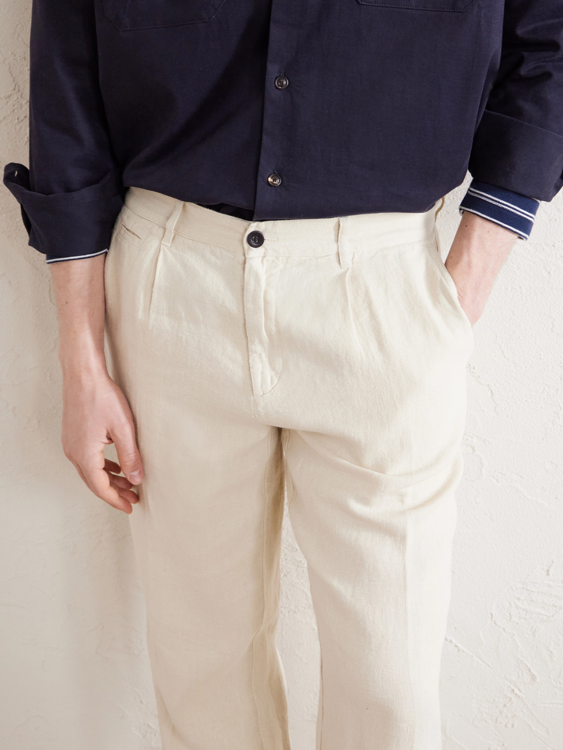 Straight-Leg Linen Trousers