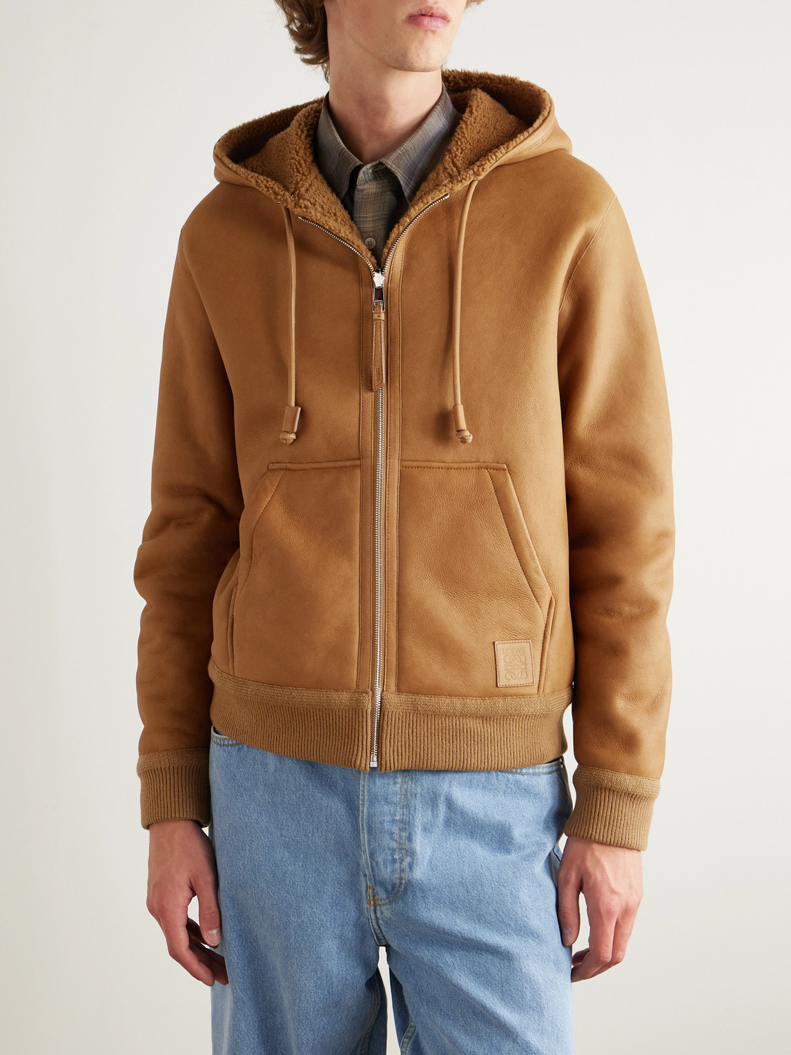  Loewe - Logo-appliquéd Shearling Hooded Jacket - Men - Brown - It 46 