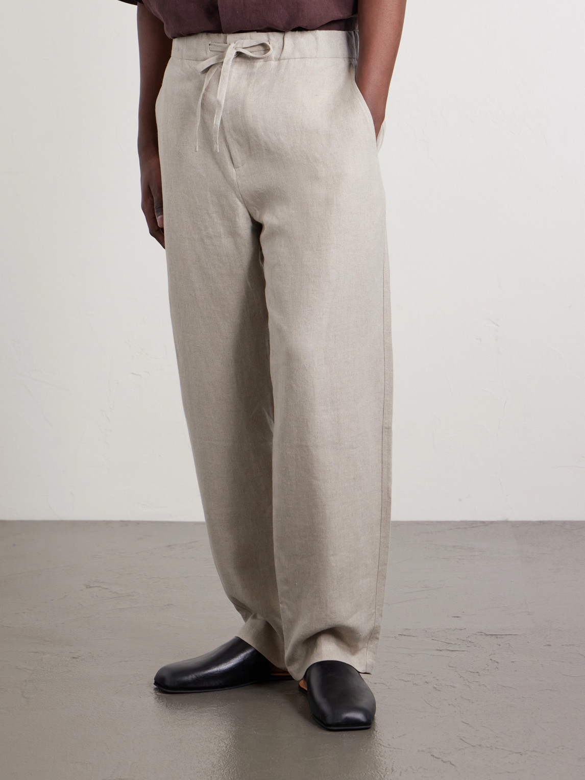 Lounge Straight-Leg Linen Suit Trousers