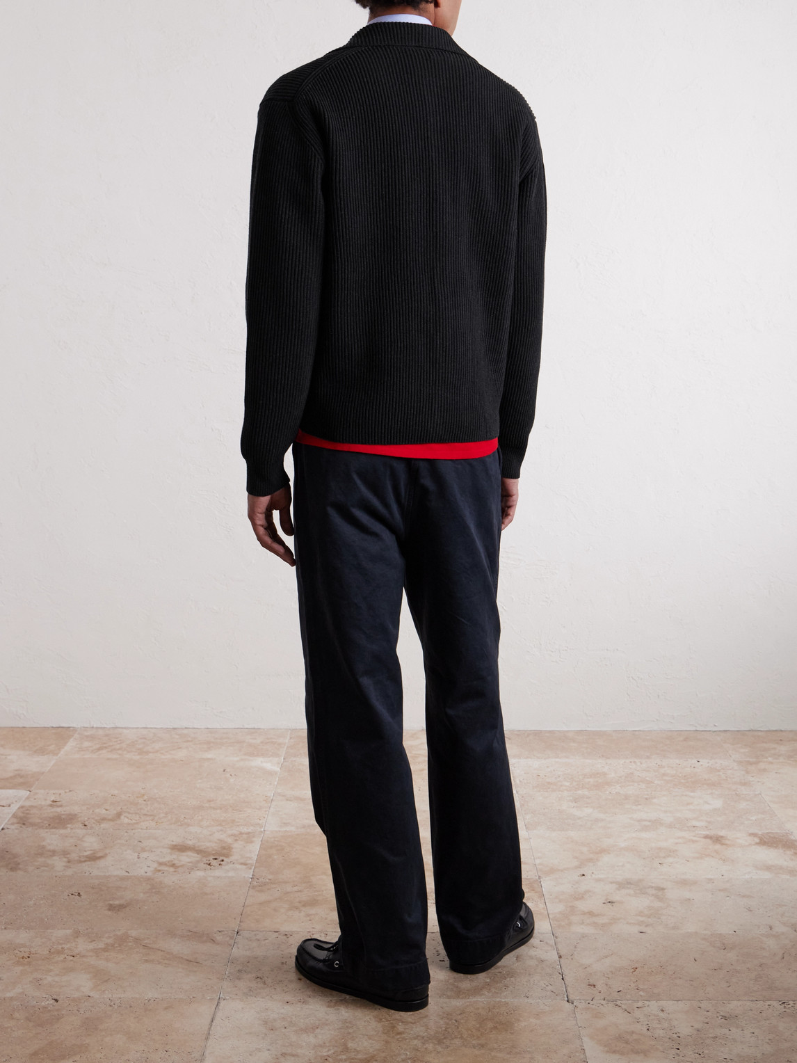 Auralee Luxurious Wool Long Sleeve Cardigan In Black