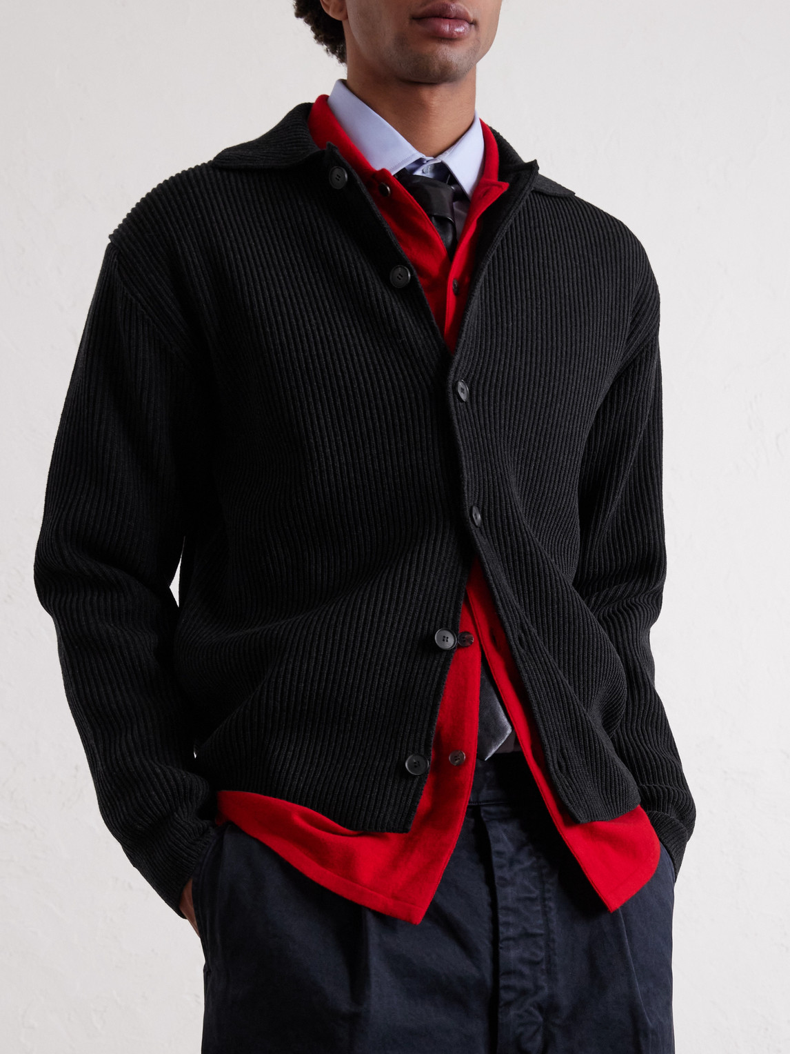 Auralee Luxurious Wool Long Sleeve Cardigan In Black