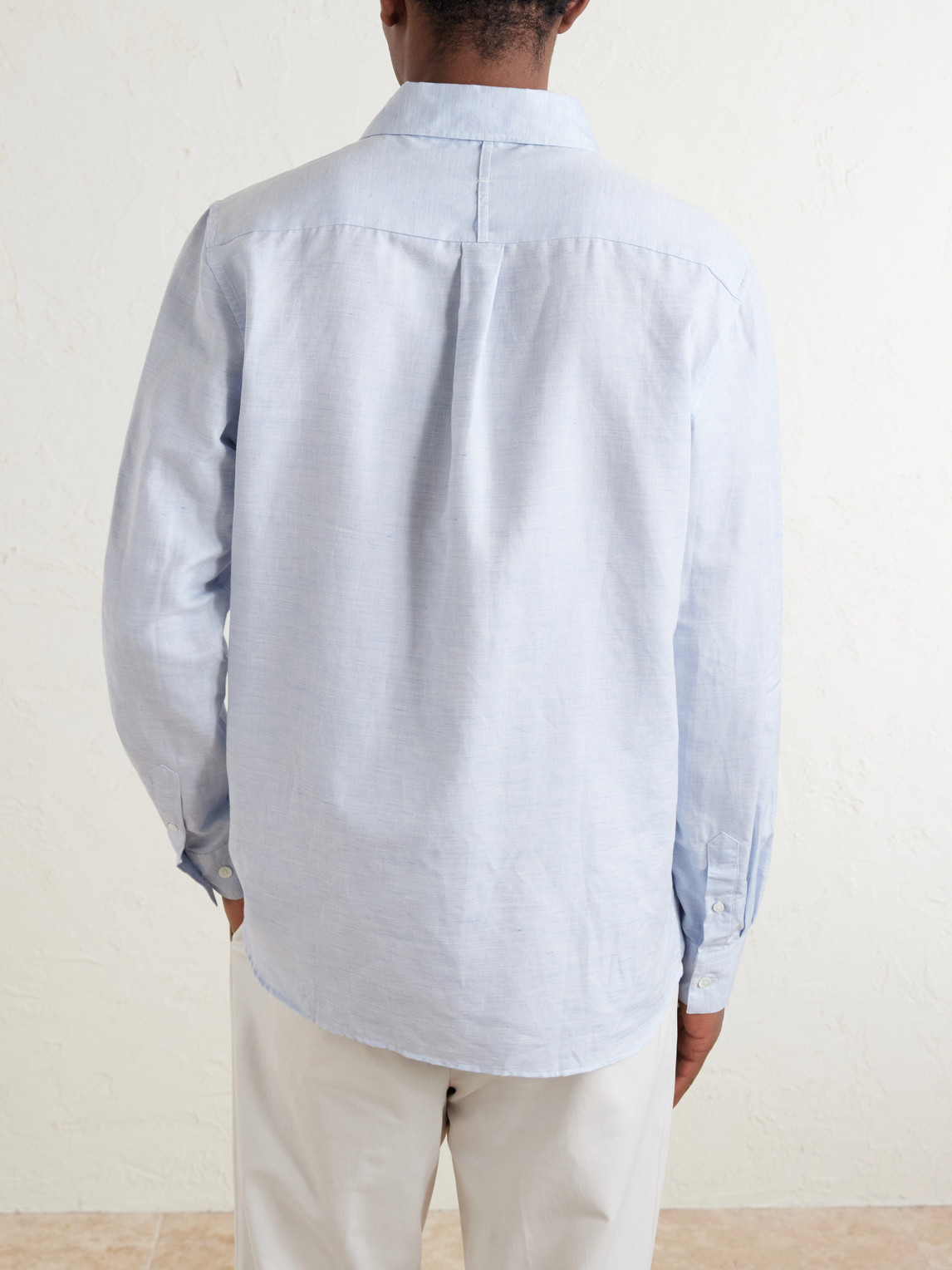 Mr P. - Cutaway-Collar Cotton, Linen And Cashmere-Blend Shirt