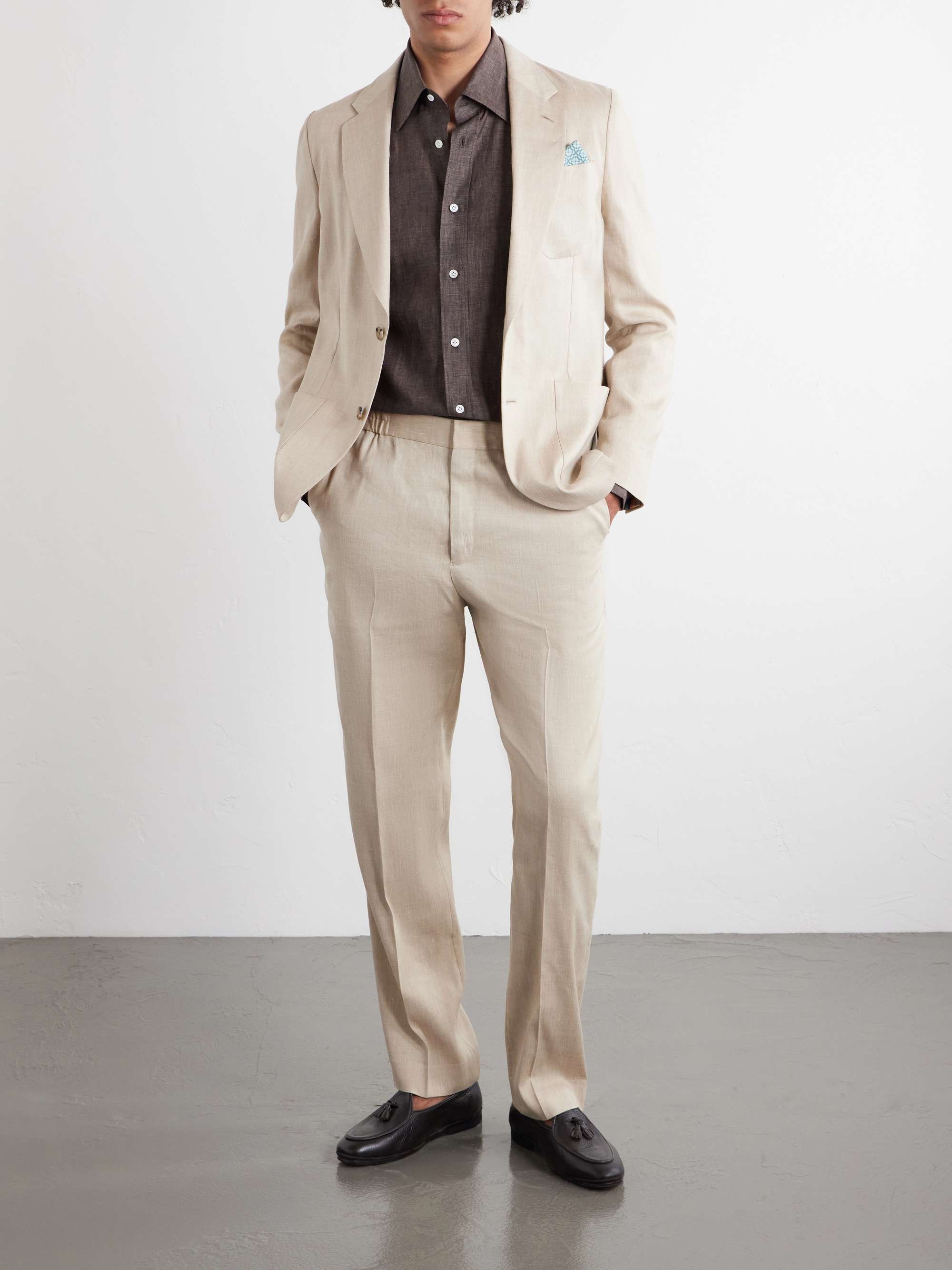 THOM SWEENEY 