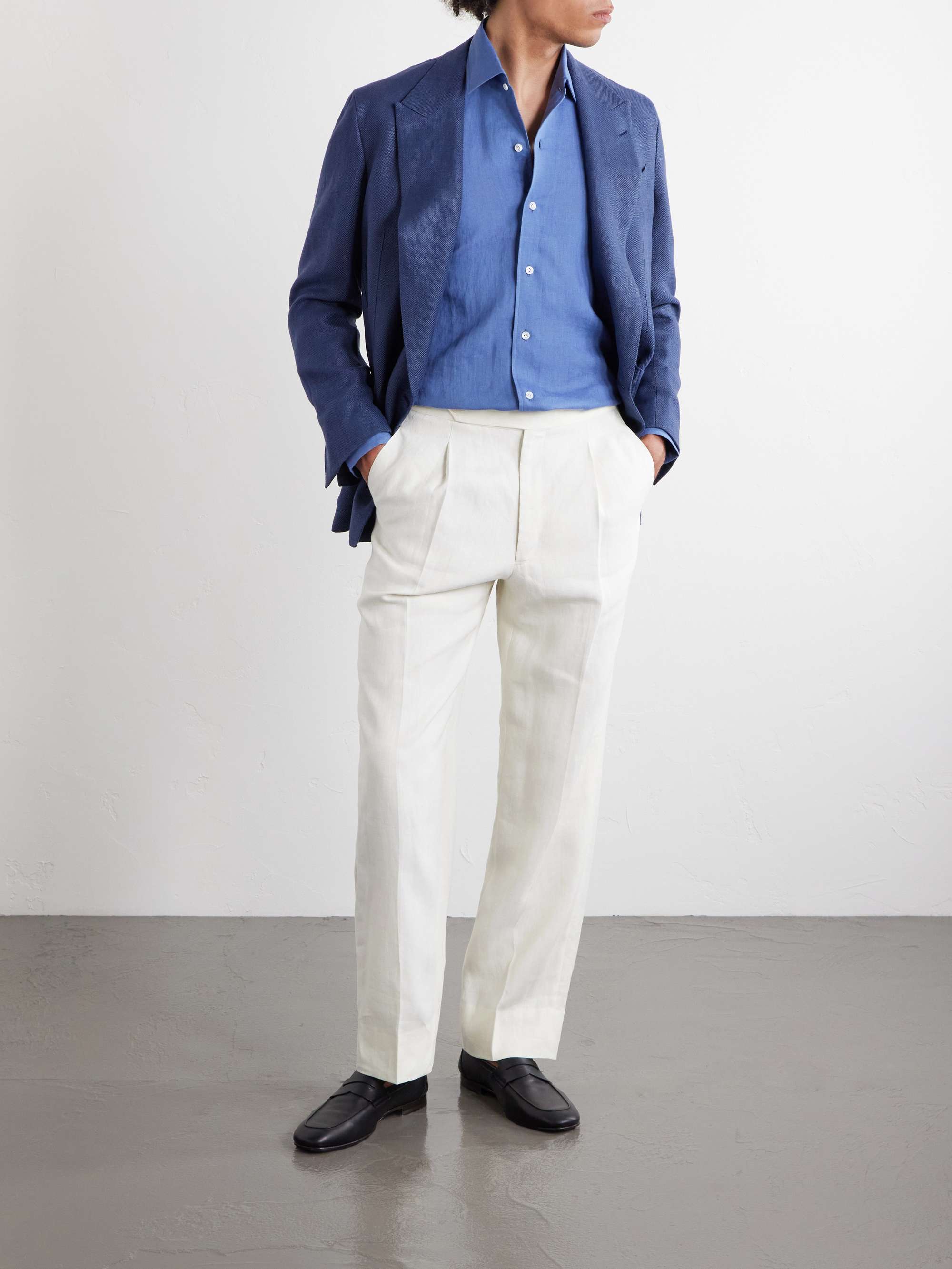 THOM SWEENEY 