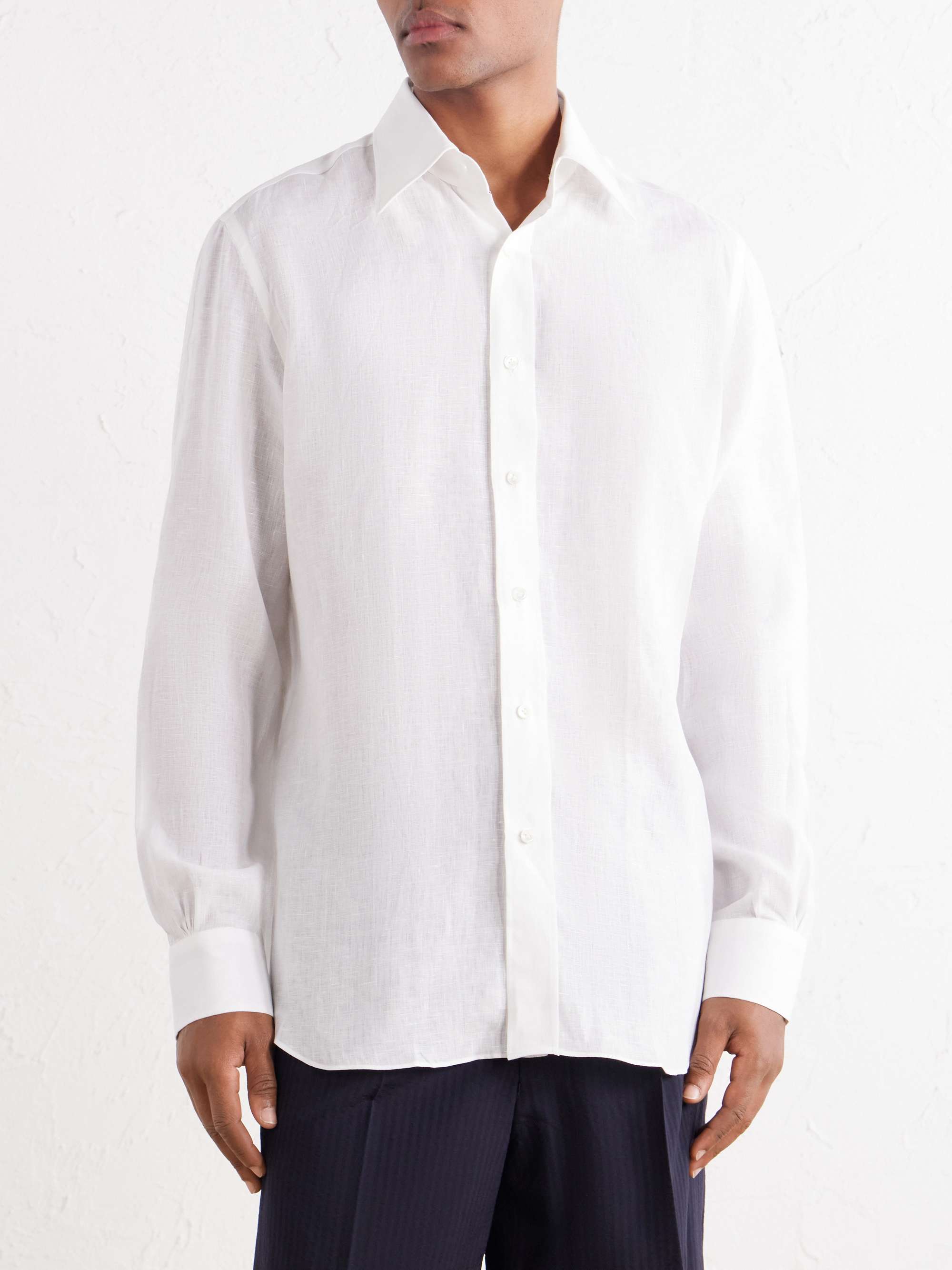 THOM SWEENEY 
