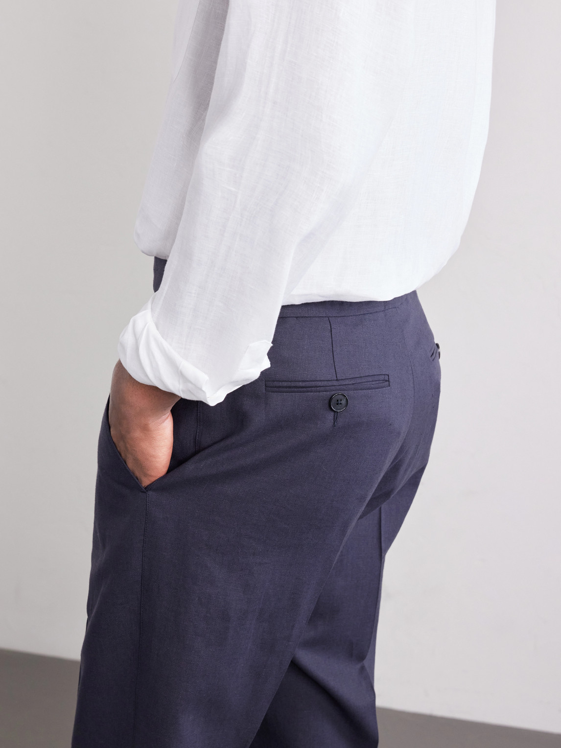 Straight-Leg Linen-Twill Trousers