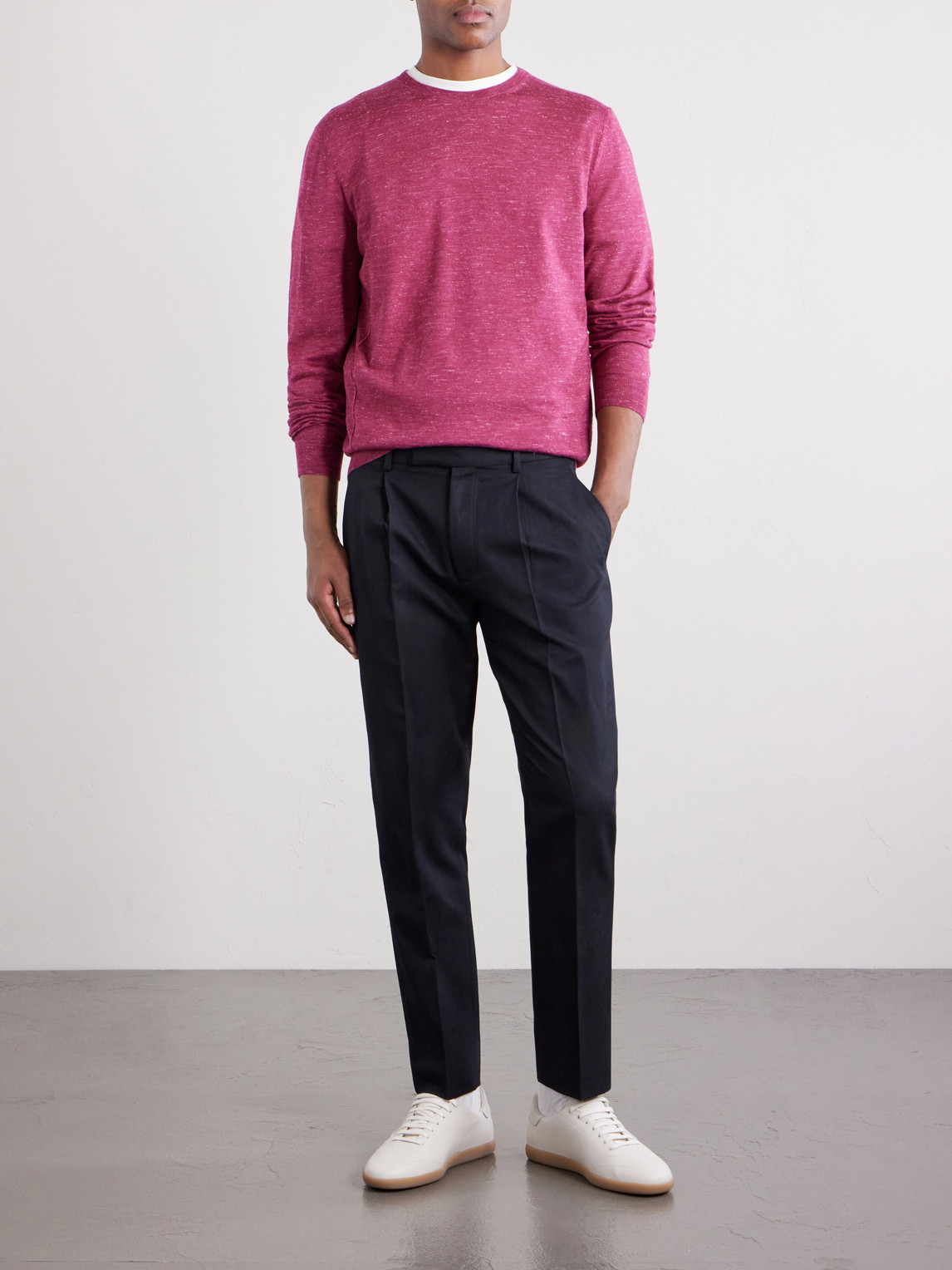 Straight-Leg Pleated Cotton And Linen-Blend Trousers