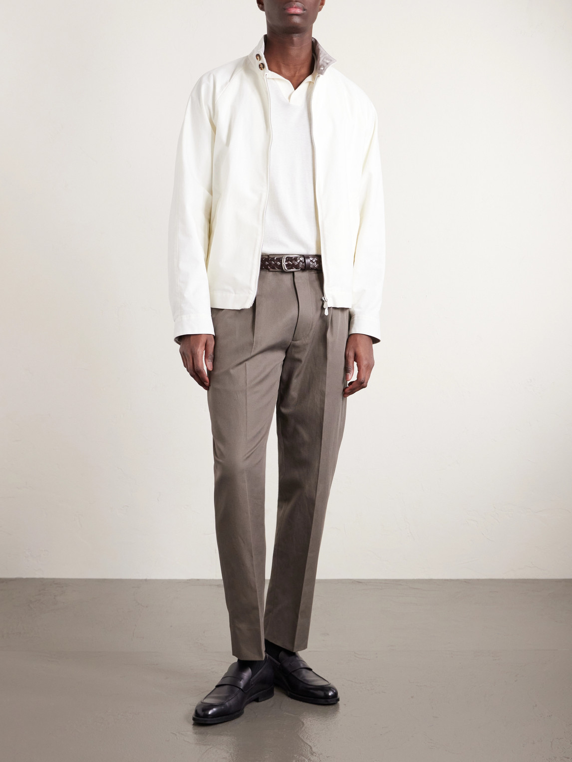 Pleated Cotton And Linen-Blend Trousers