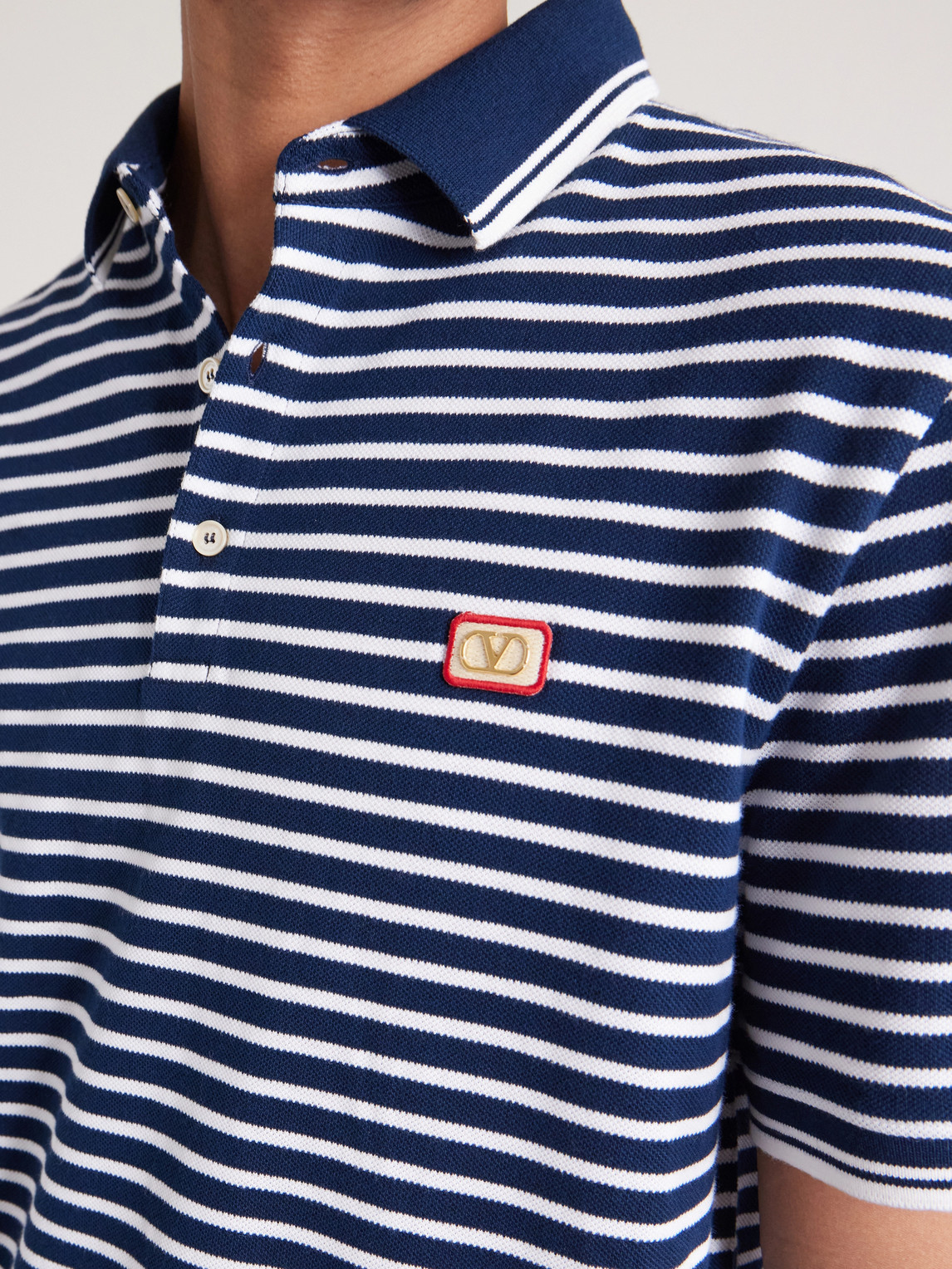 Valentino Garavani Signature Vlogo Patch Front Placket T-shirt In Size M In Blue