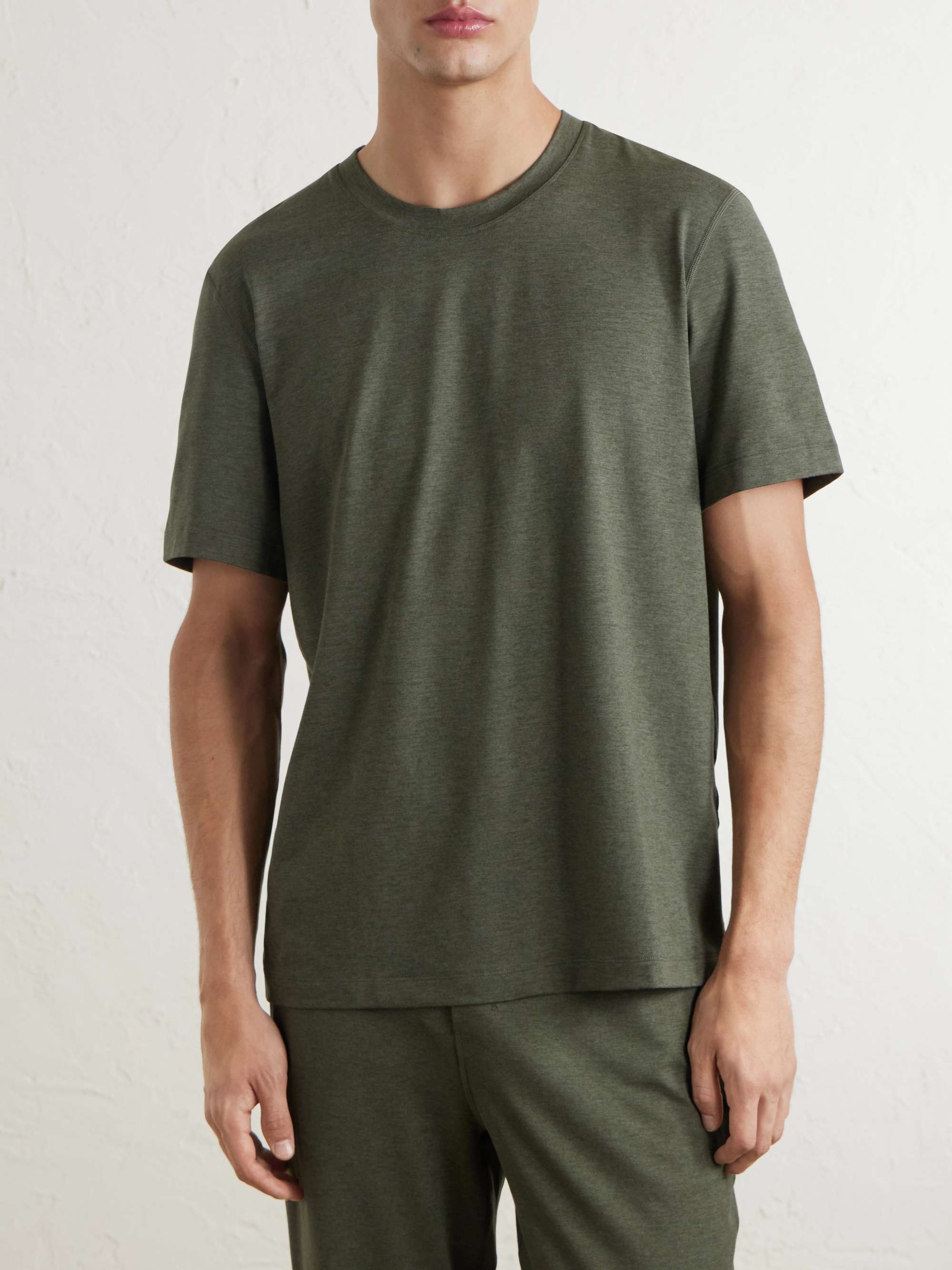 LULULEMON 