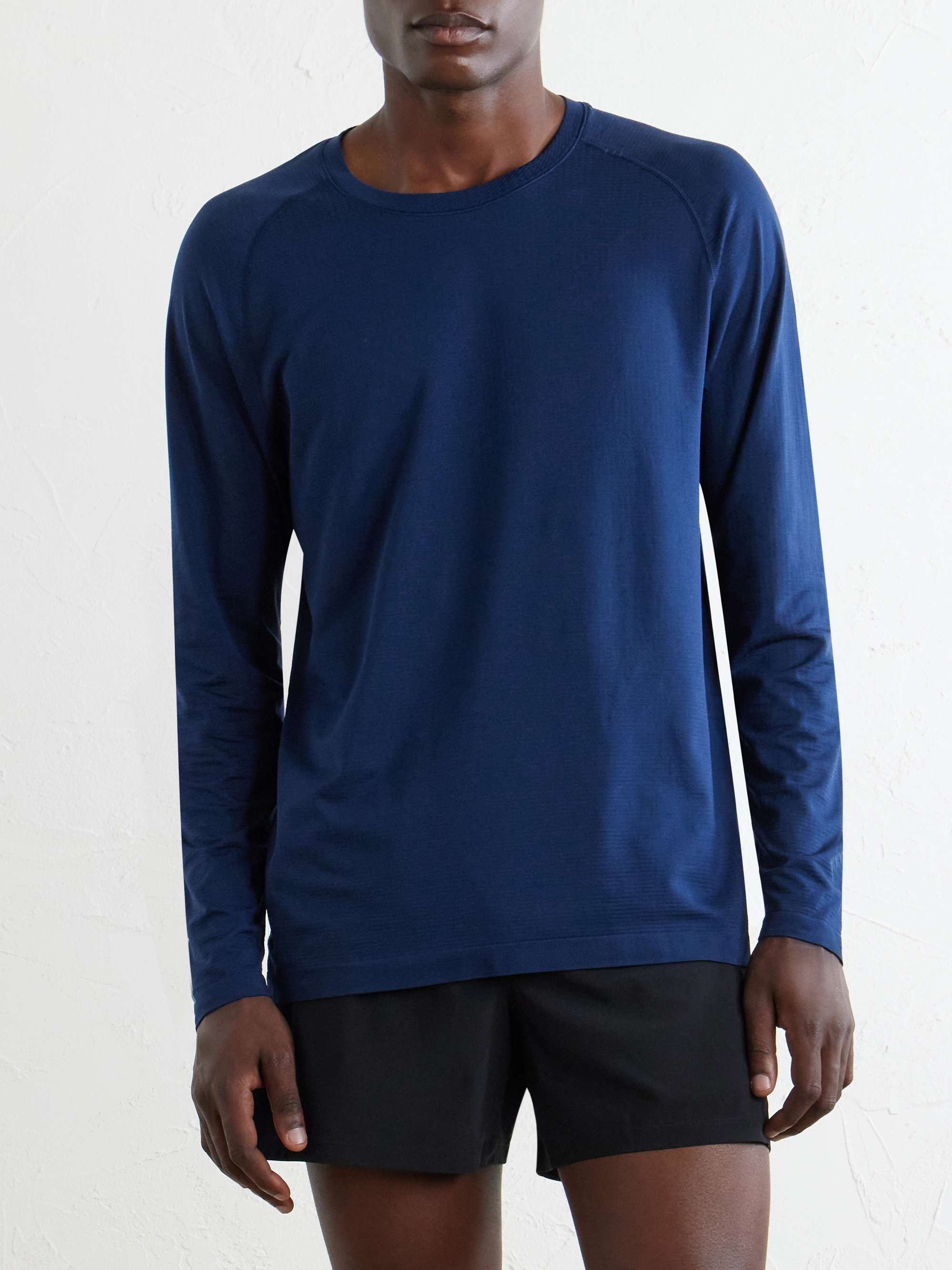 LULULEMON 
