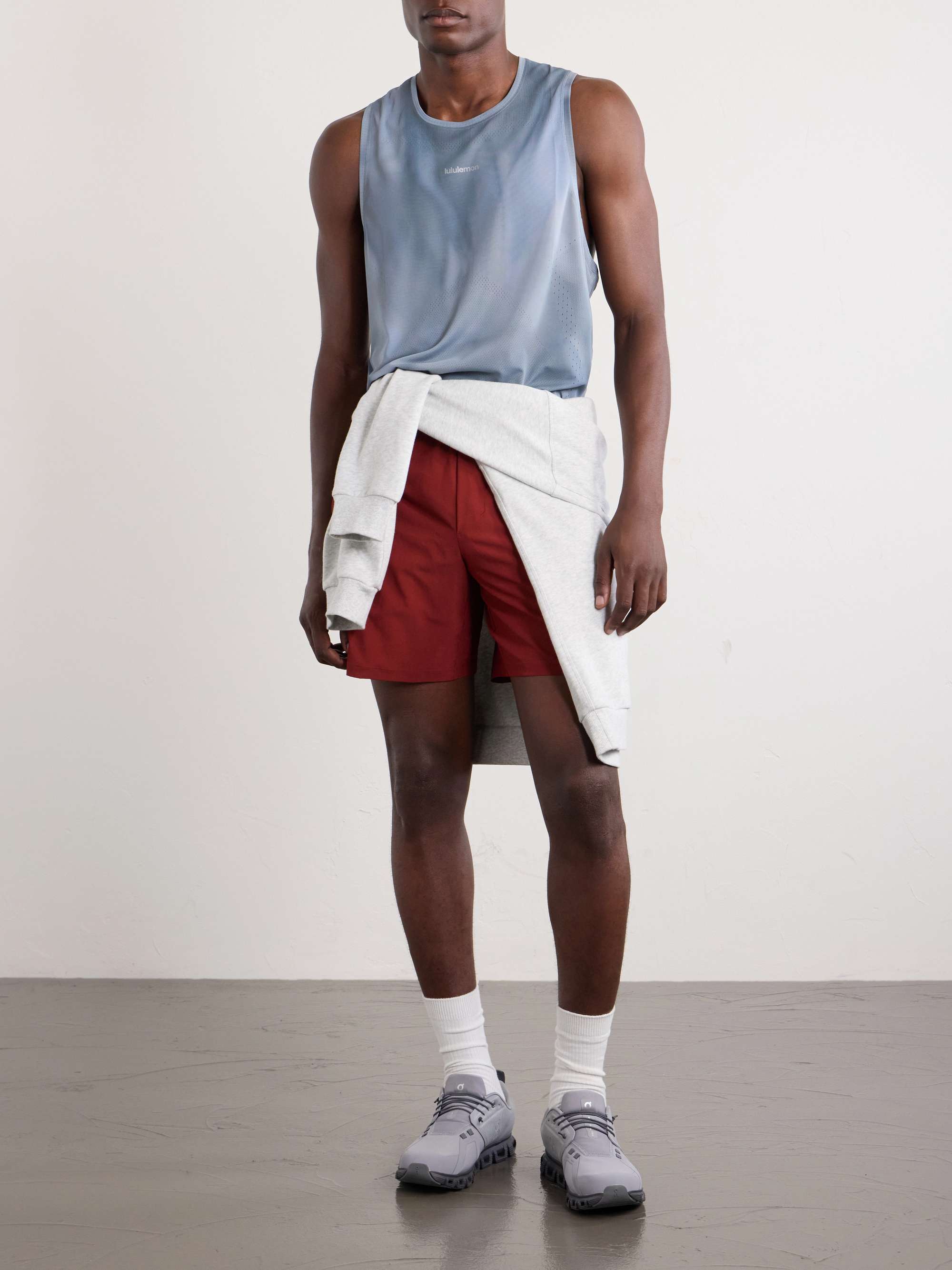 LULULEMON 