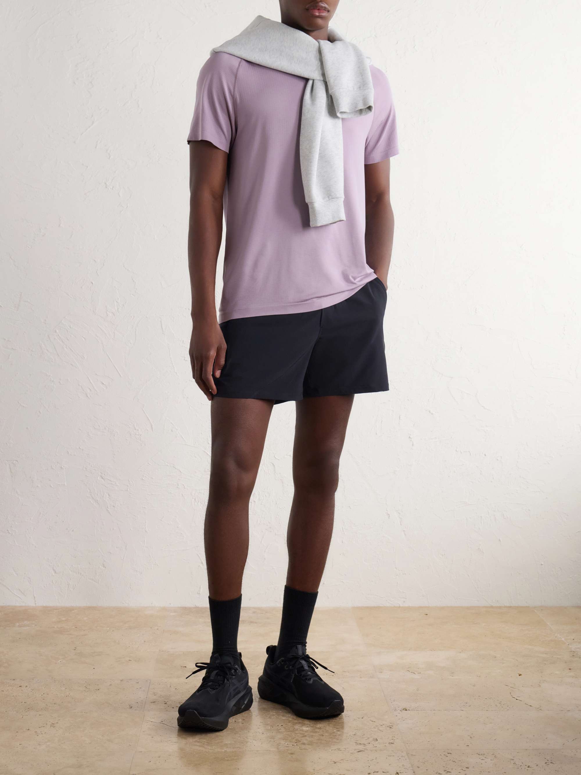 LULULEMON 