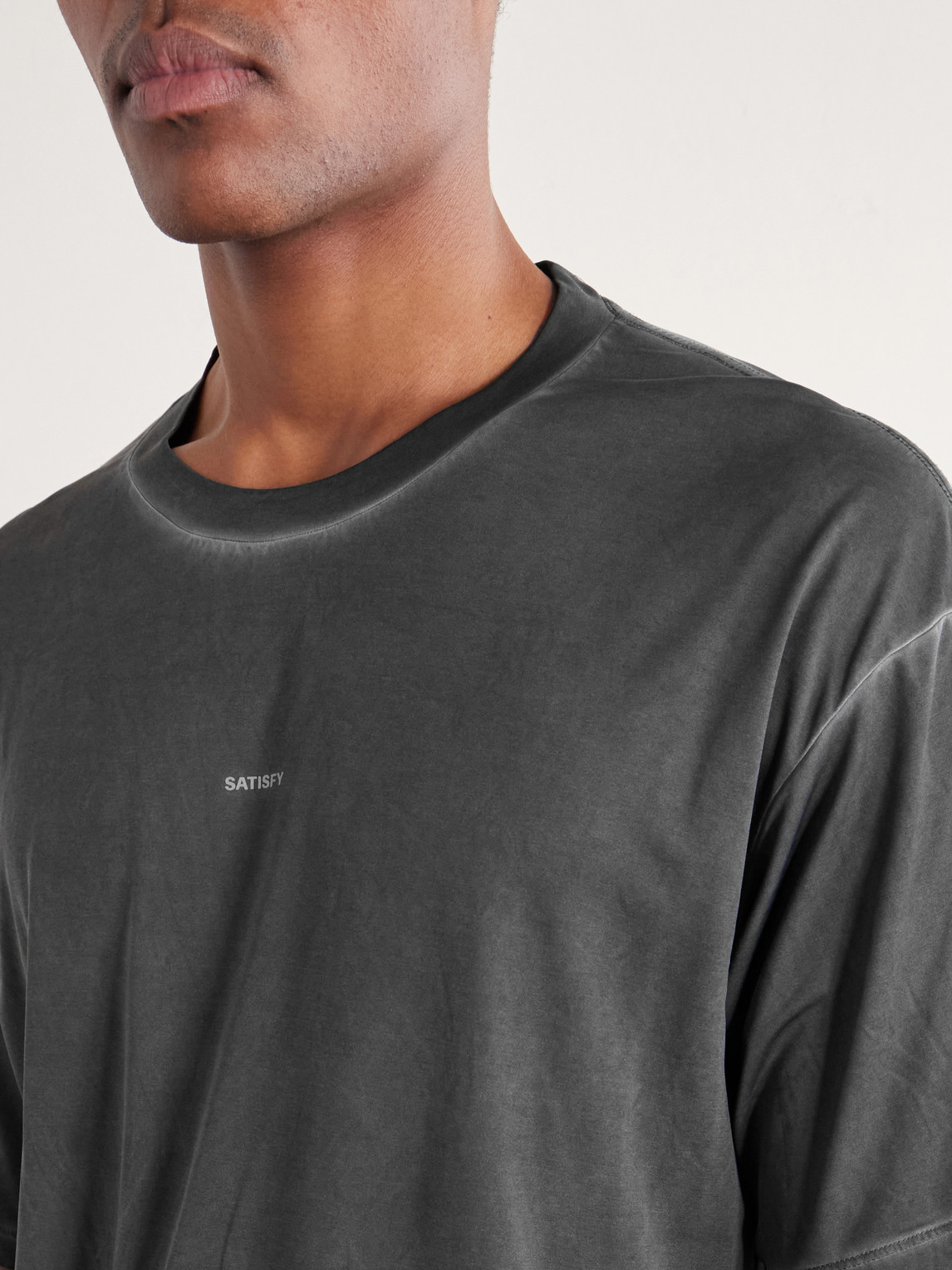Logo-Print Auralite™ T-Shirt