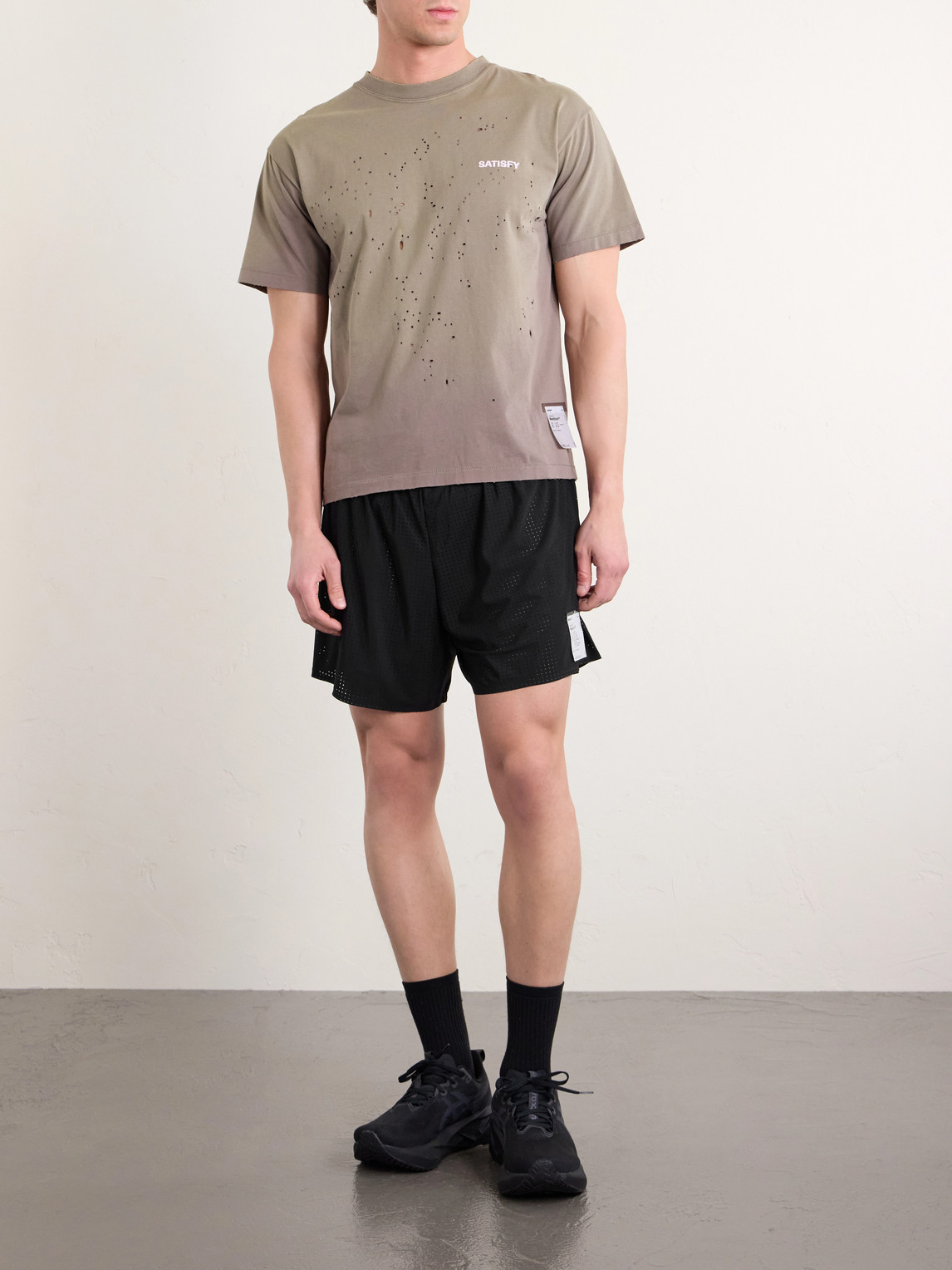 Straight-Leg Logo-Appliquéd 5" Space‑O™ Shorts — 2