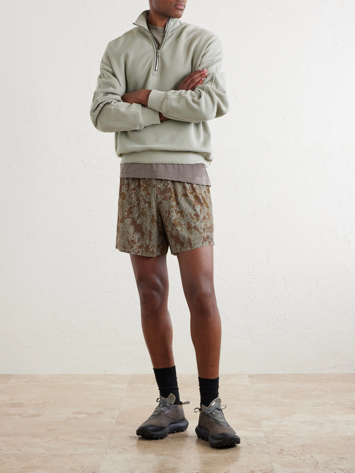 Straight-Leg Logo-Appliquéd 5" Space‑O™ Shorts — 2