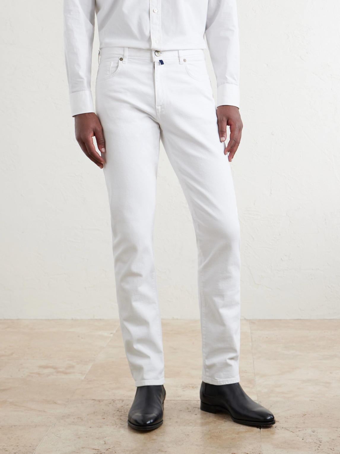 Straight-Leg Jeans