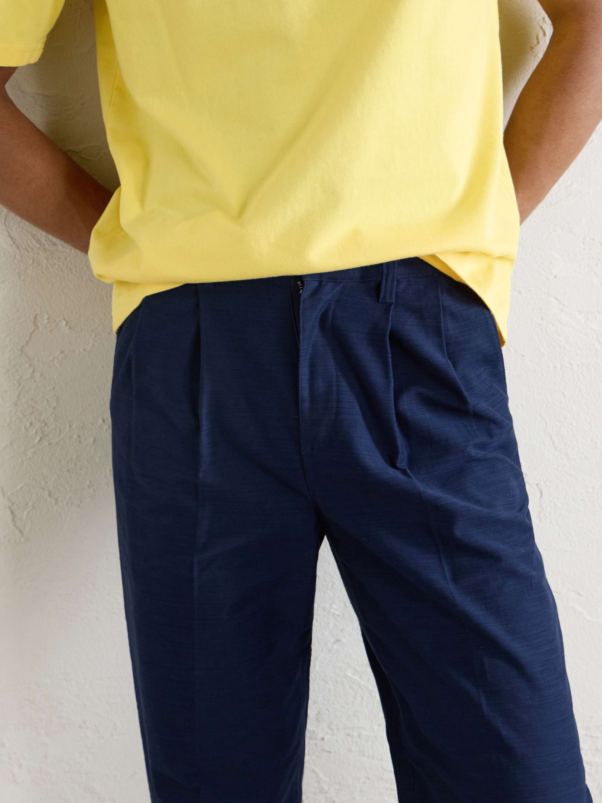AIMÉ LEON DORE Straight-Leg Pleated Cotton Trousers for Men | MR