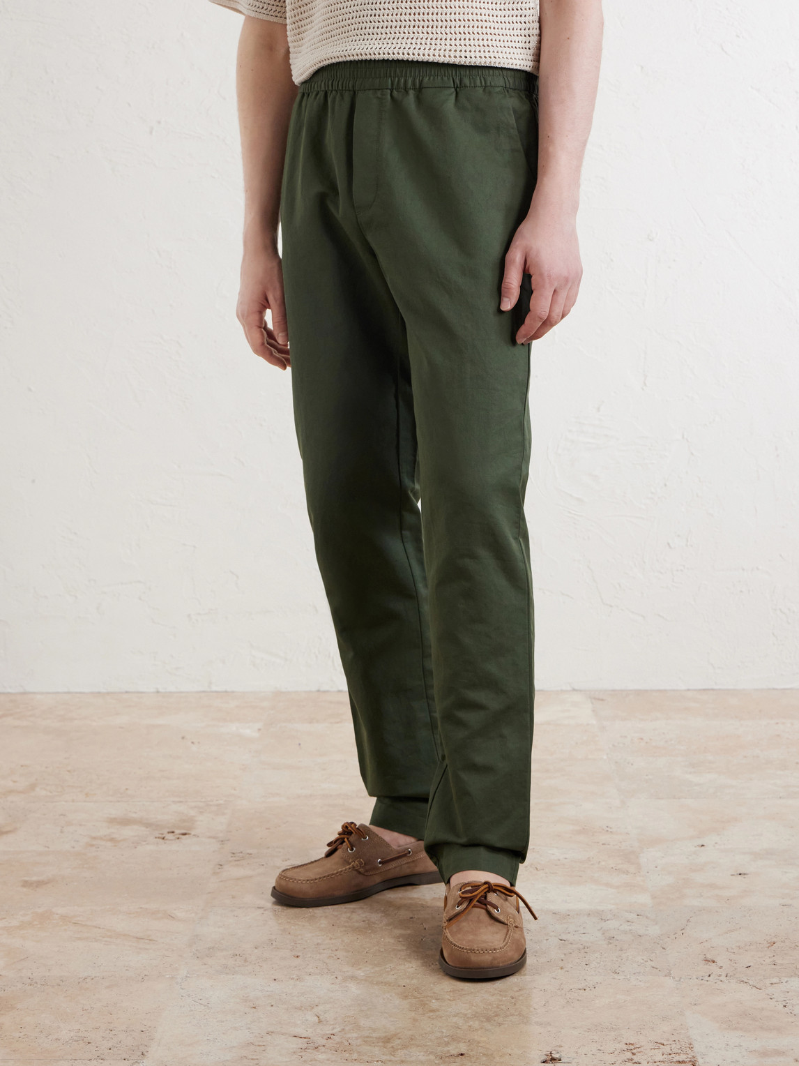  Sunspel - Tapered Cotton And Linen-blend Trousers - Men - Green - Xs 
