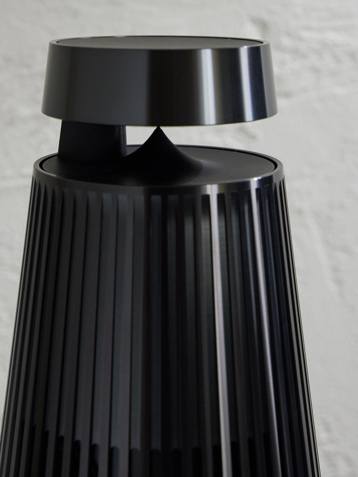  Bang & Olufsen - Beosound 2 3rd Gen Home Speaker - Men - Black 