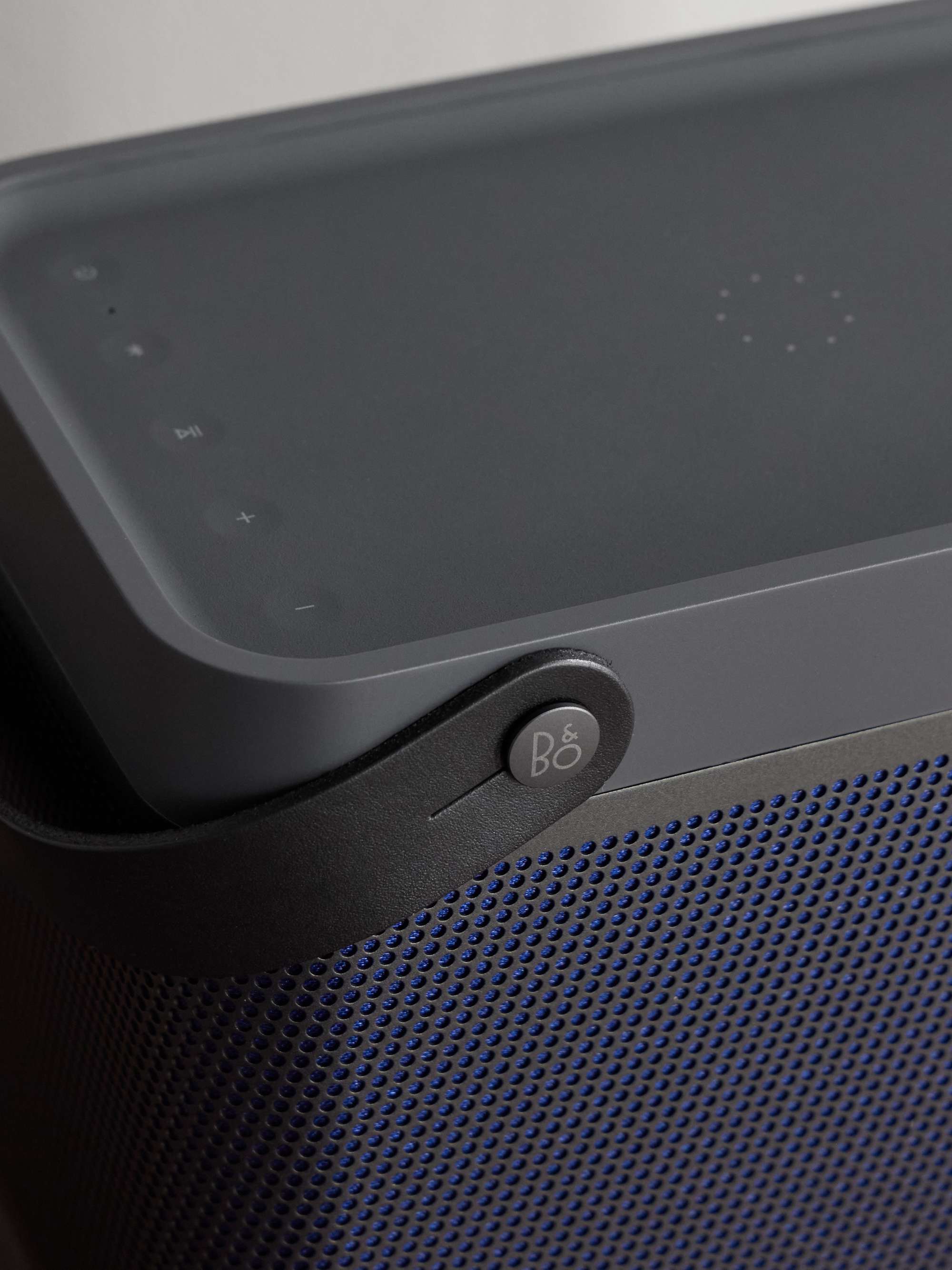 BANG & OLUFSEN Beolit 20 Portable Bluetooth Speaker