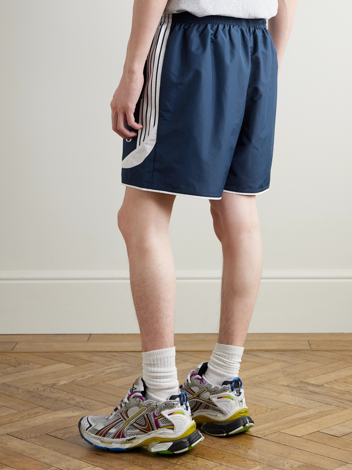  Balenciaga - Straight-leg Embroidered Striped Swim Shorts - Men - Blue - S 