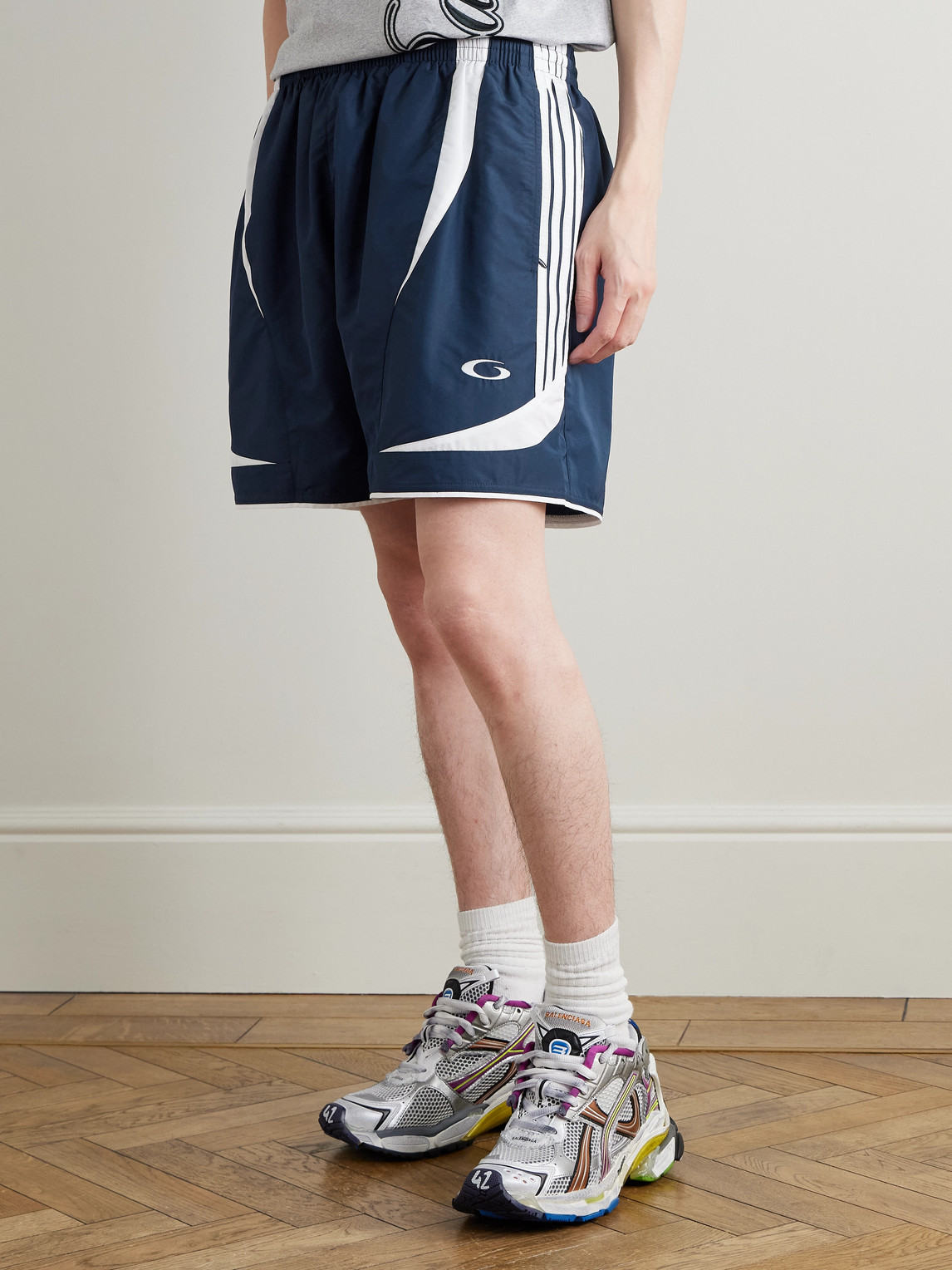  Balenciaga - Straight-leg Embroidered Striped Swim Shorts - Men - Blue - S 