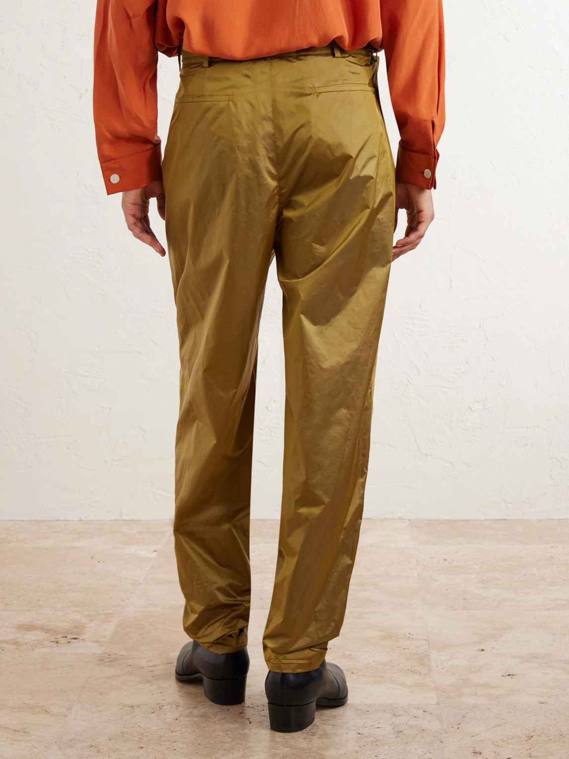  Saint Laurent - Tapered Belted Pleated Shell Trousers - Men - Green - It 48 