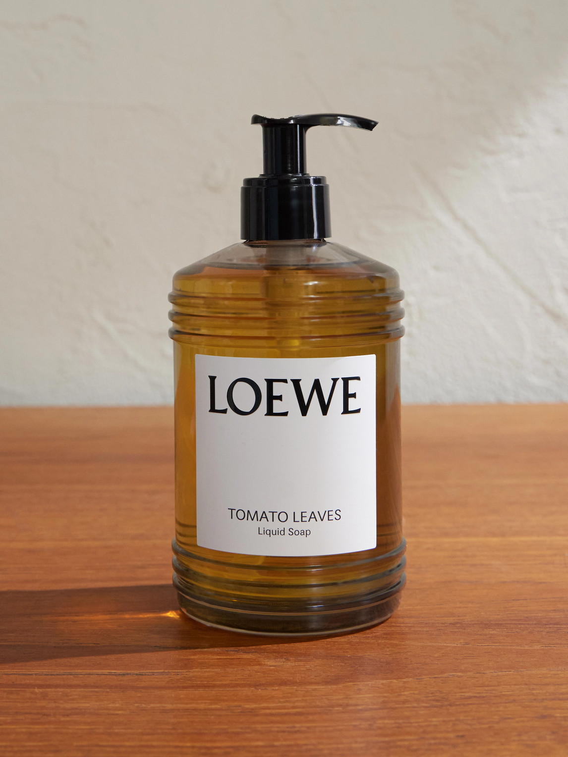 LOEWE Perfumes – Tomato Leaves Liquid Soap, 360ml