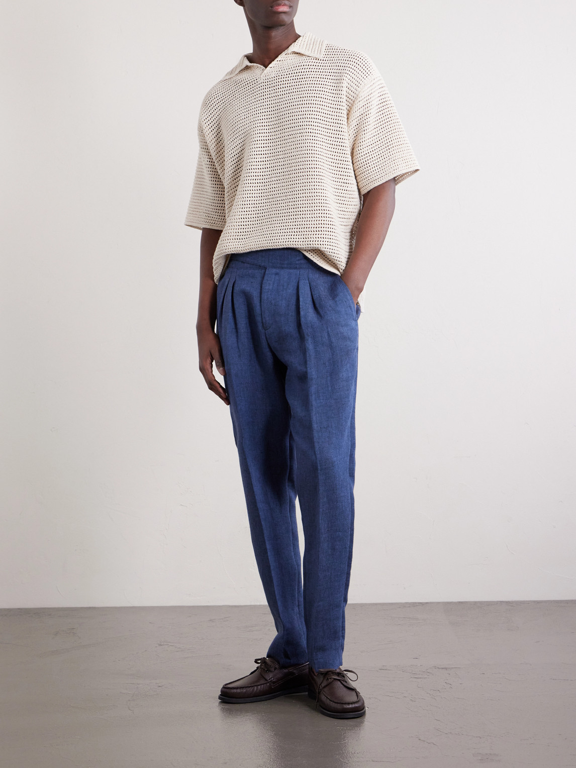 Mr P. - Steve Tapered Pleated Herringbone Linen Trousers