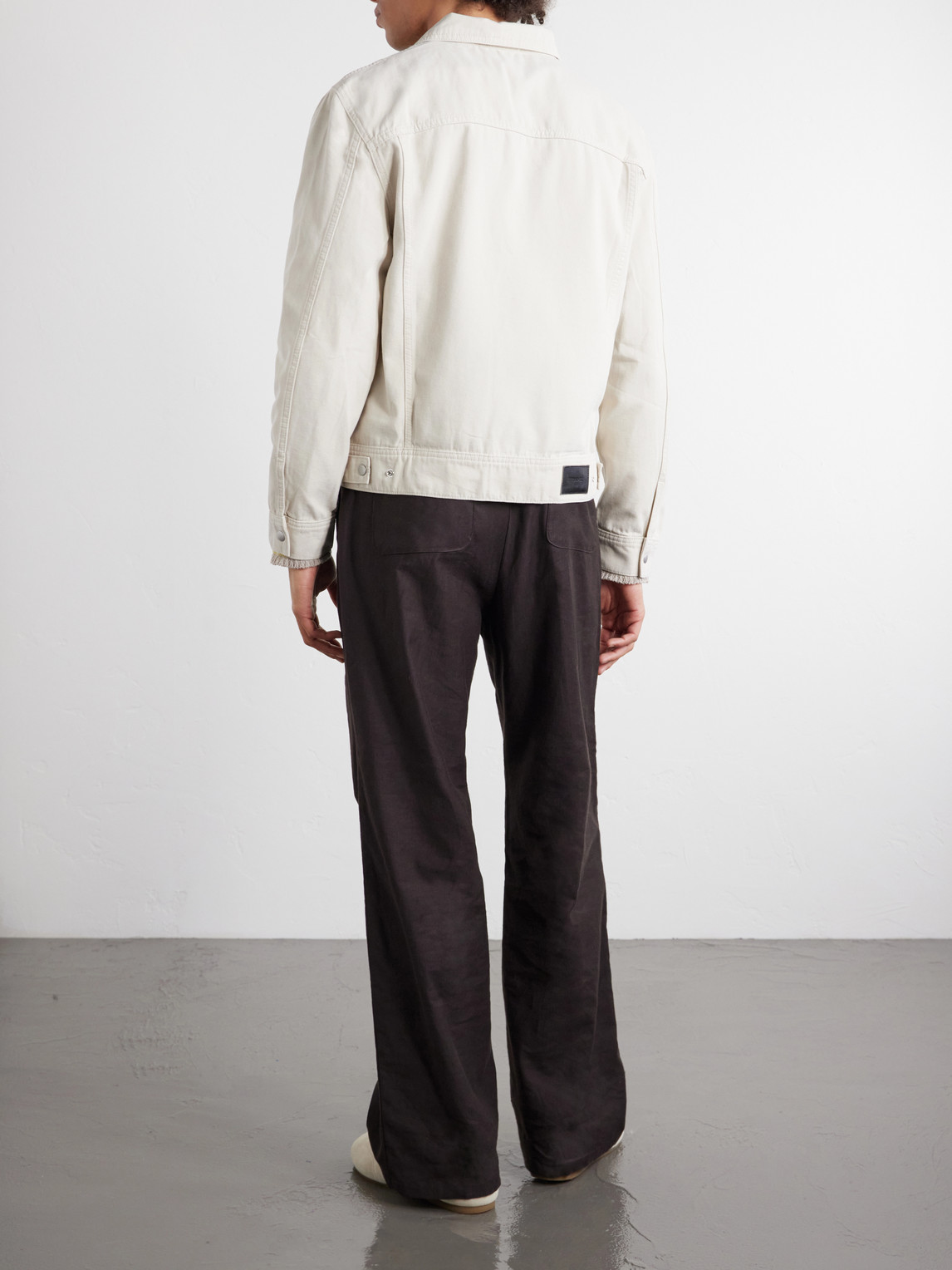 Frame Canvas Trucker Jacket Off White In Neutral