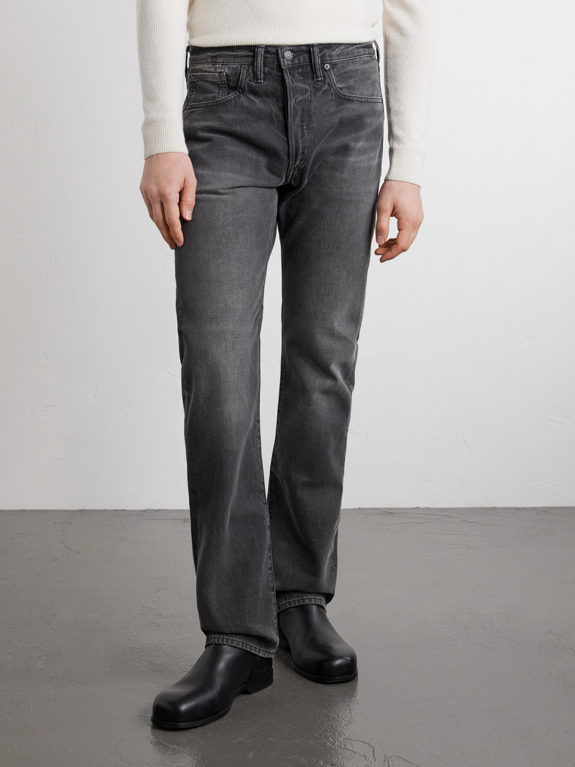 Straight-Leg Jeans