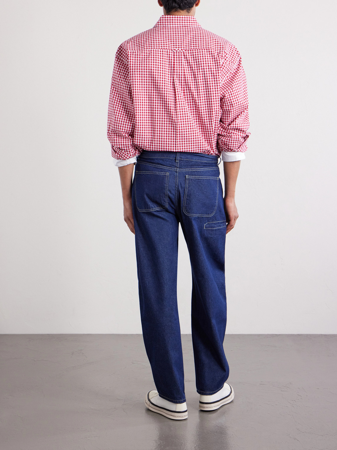 Wide-Leg Jeans