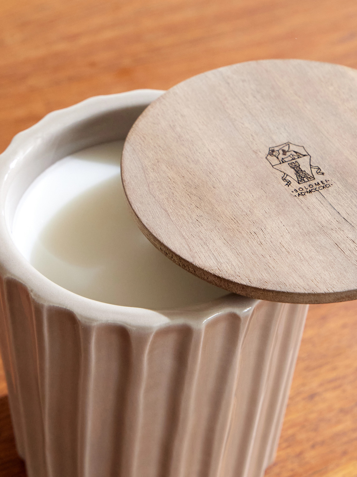 Brunello Cucinelli Small Scented Candle In Neutral