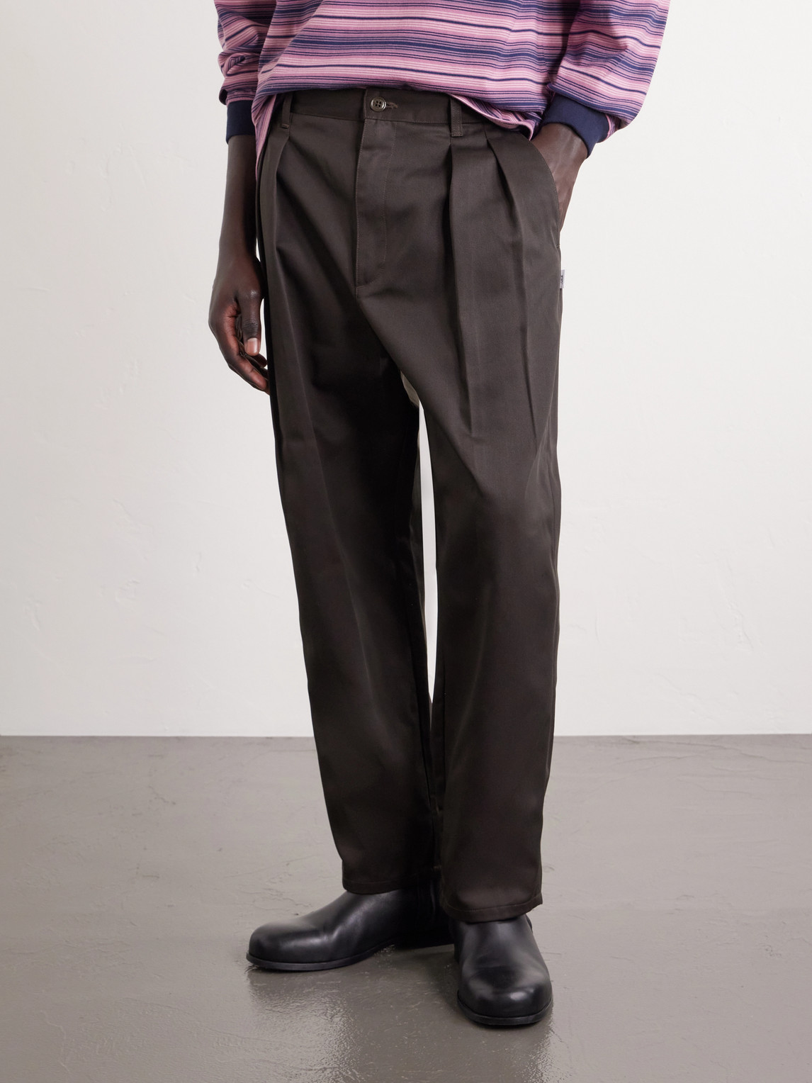  Wtaps - Straight-leg Pleated Twill Trousers - Men - Brown - S 
