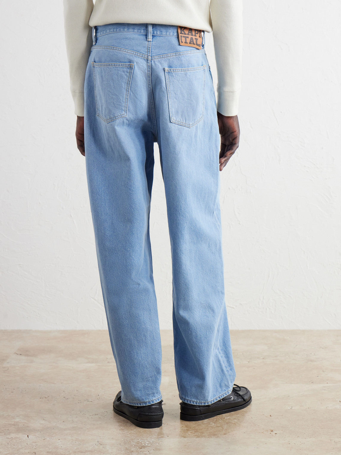 Club Wide-Leg Jeans