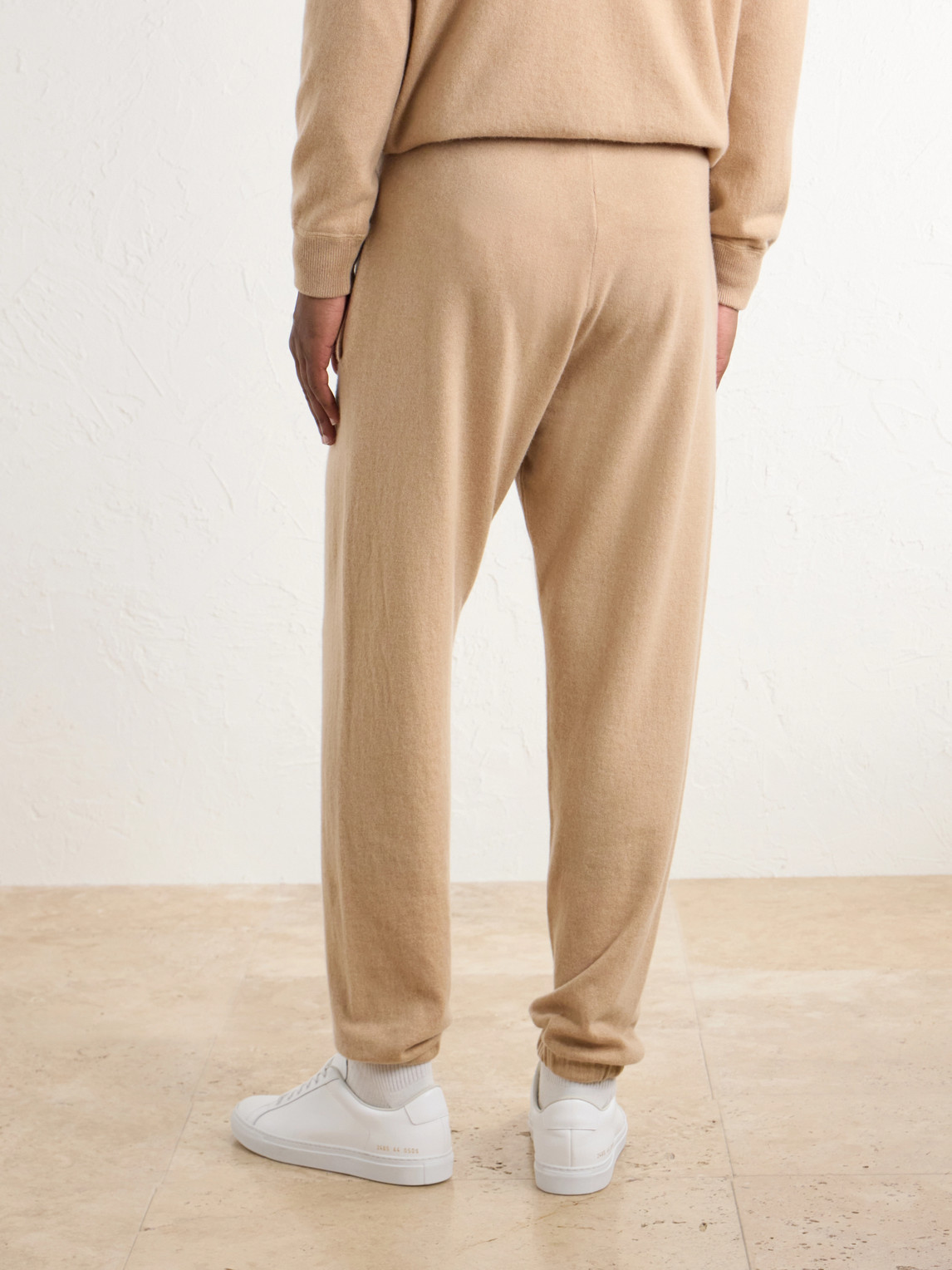 Tapered Cashmere Sweatpants