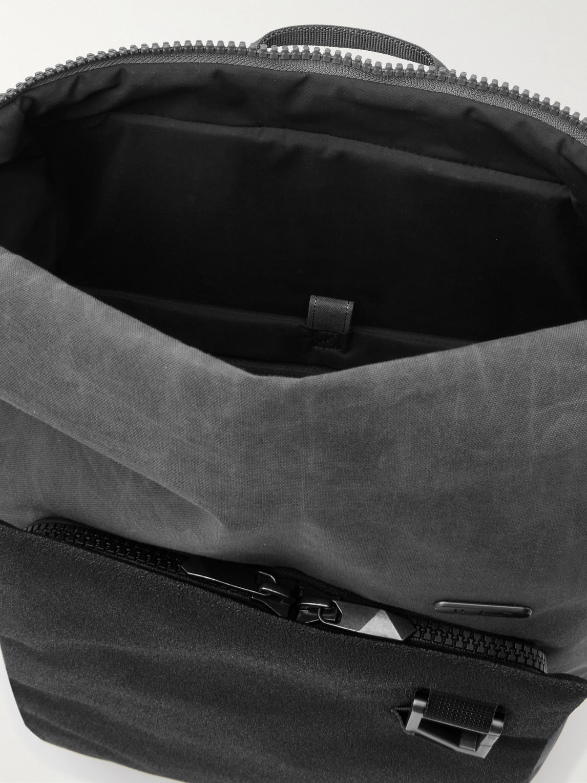 Db Journey Entour Canvas Backpack In Gray